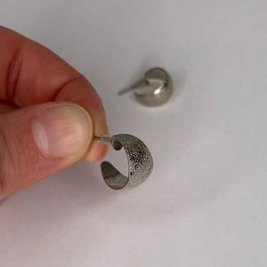 No Brand | Silver Sparkle Speckle Curl Cuff Hoop Earrings Chic Simple Girly